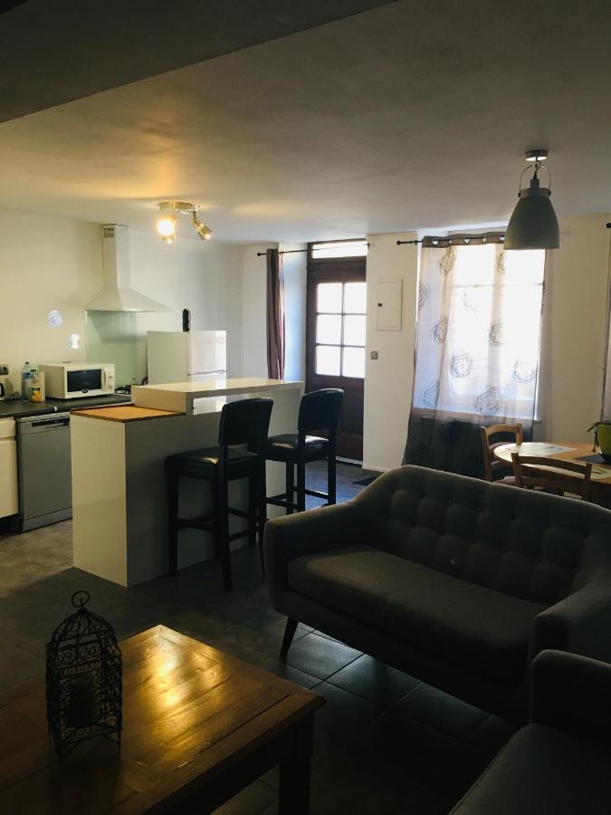 Gite De Vac'S Et D'Affaires A Montherme Bagian luar foto