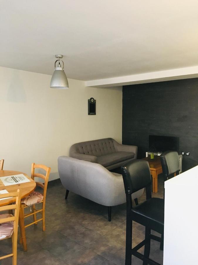 Gite De Vac'S Et D'Affaires A Montherme Bagian luar foto